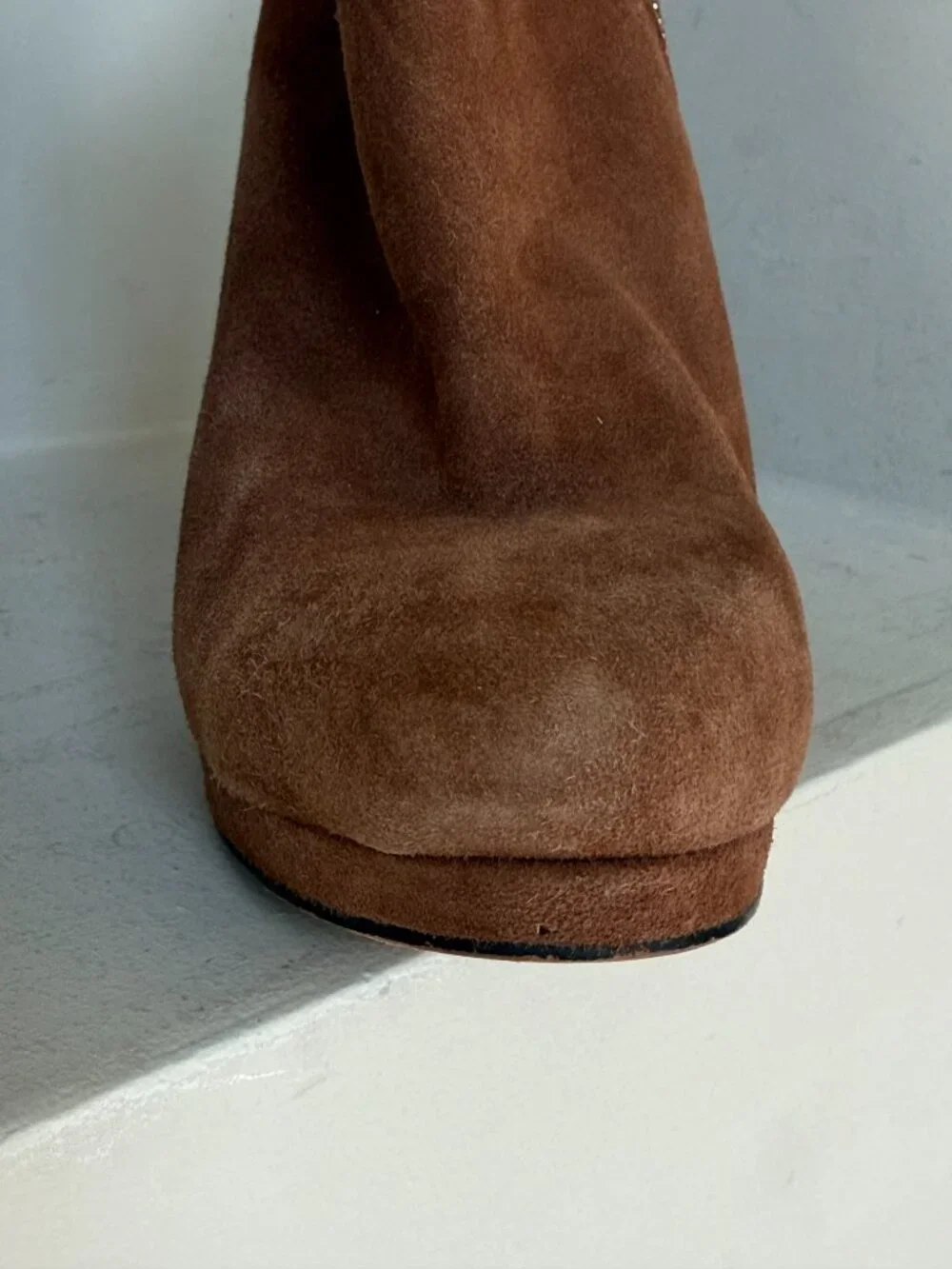 MICHAEL Michael Kors Brown Suede Platform Ankle Boots Booties 7.5 Gold